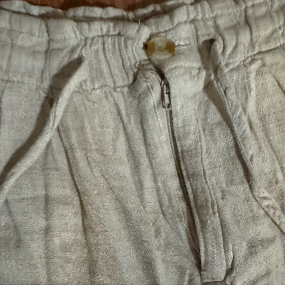Thread & Supply Cream Linen Pants‎ Size M Comfort Quiet Luxury Business Casual